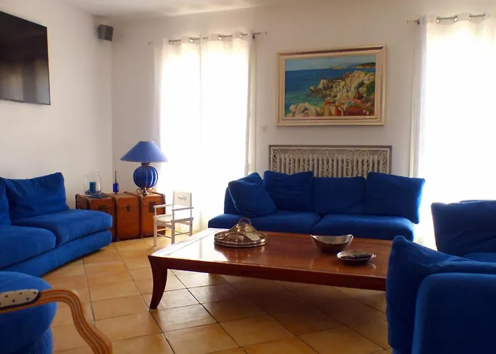 Semesterbostad House With Pool In Bandol