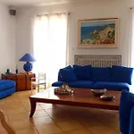 Hébergement de vacances House With Pool In Bandol