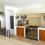 House With Pool In Bandol